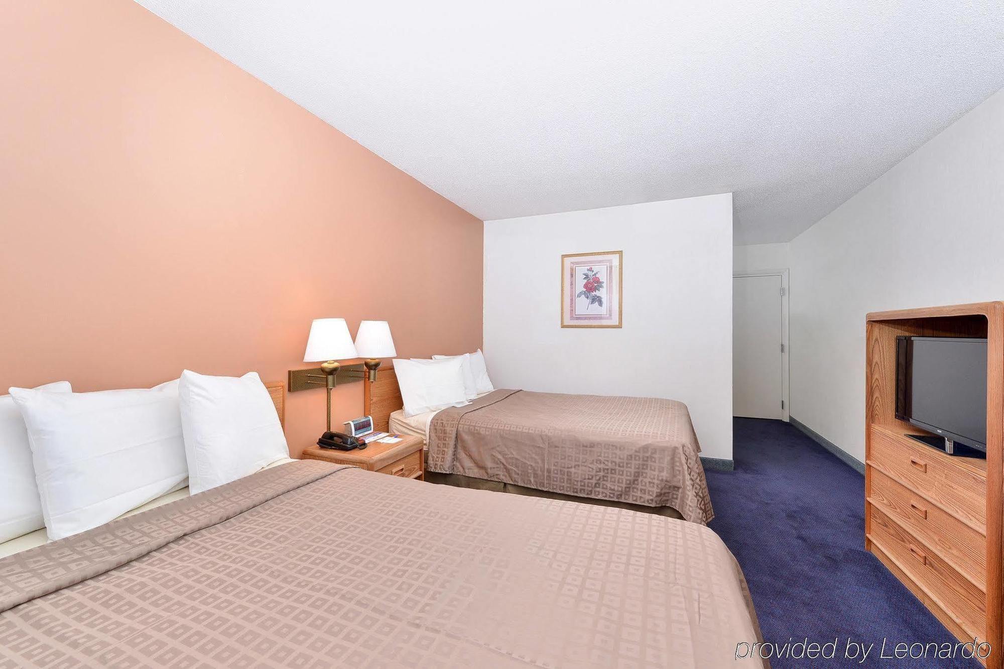 Americas Best Value Inn Ashtabula/Austinburg Extérieur photo